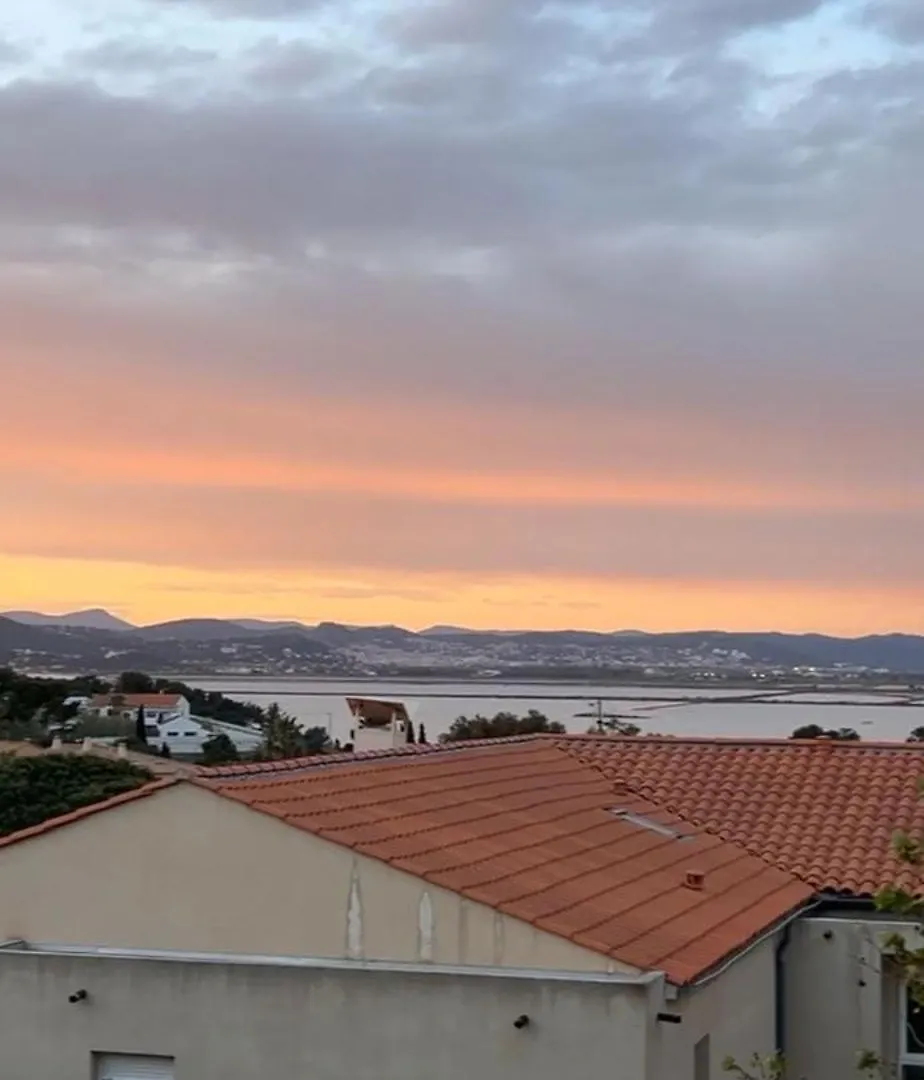 Superbe Duplex Refait A Neuf ! Apartment Hyeres 0*,